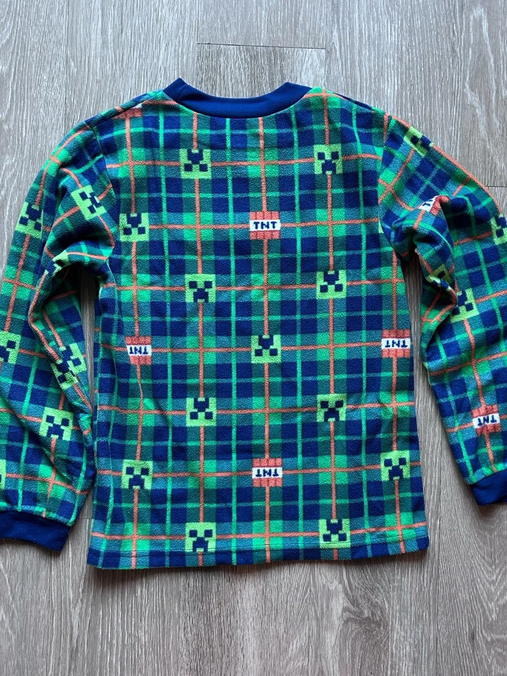 Minecraft Boys Fleece Pajama Set Plaid Creeper TNT Size M 8/10
